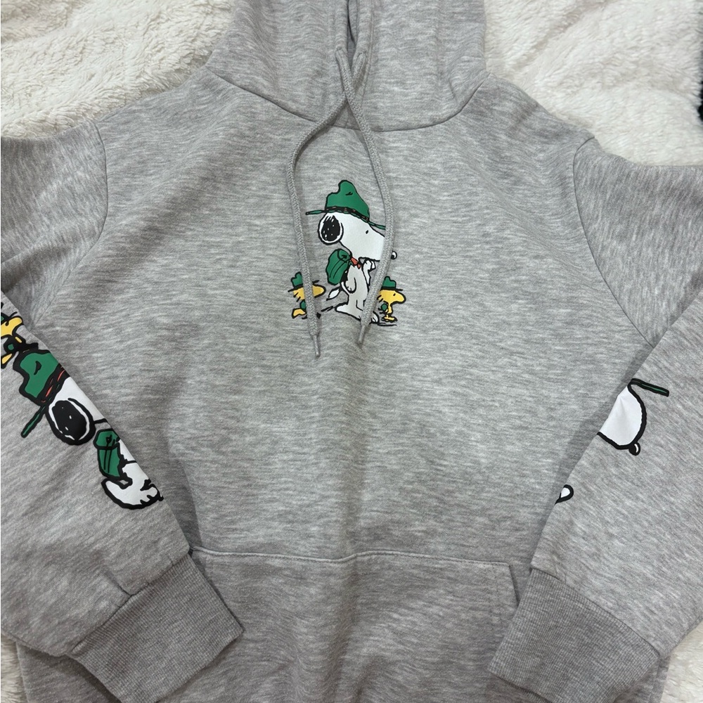 Peanuts Gray Snoopy Hoodie